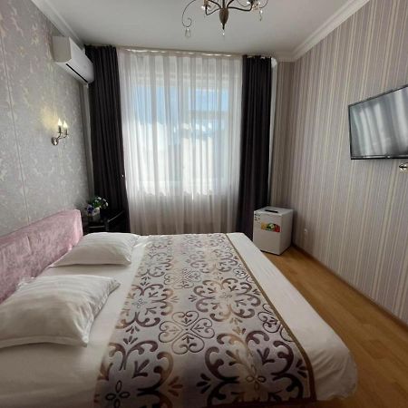 Mini-Hotel Sultan Astana Extérieur photo